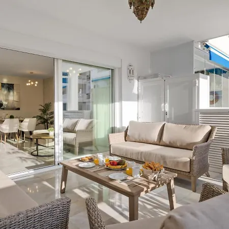 3 En Playas Del Duque Ref C 111 公寓