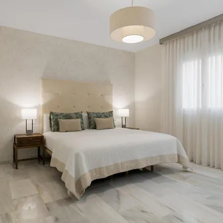 3 En Playas Del Duque Ref C 111 公寓 *