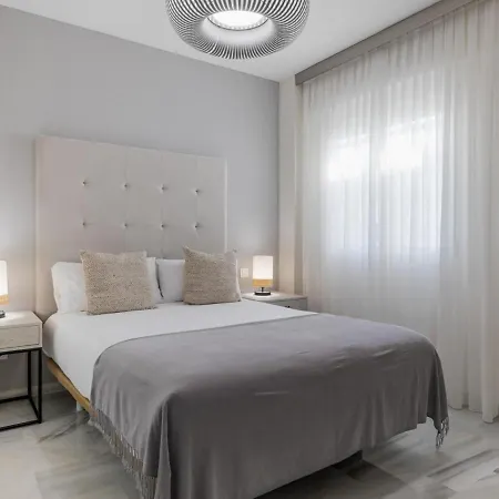 3 En Playas Del Duque Ref C 111 公寓