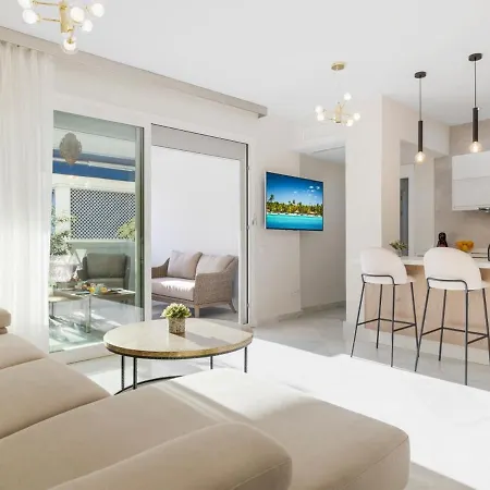 3 En Playas Del Duque Ref C 111 Marbellac