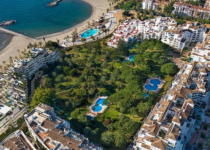 3 En Playas Del Duque Ref C 111 Appartement Marbellac